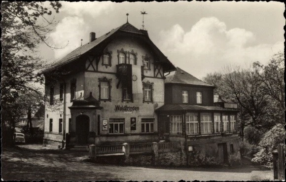 Ak Augustusburg im Erzgebirge, HO Hotel Waldfrieden, Außenansicht - 3393939