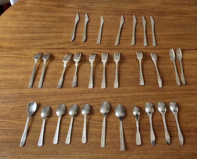 Lot de Couverts en argent, poinçon Vieillard, modèle uniplat