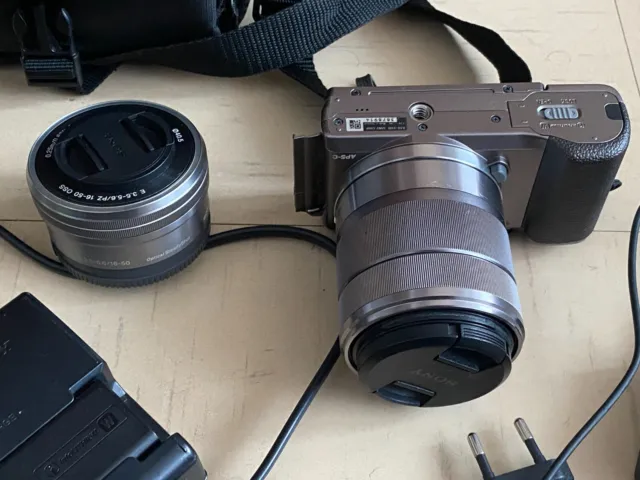 Sony Alpha A5100 Digitalkamera mit Zubehörpaket! Top Zustand