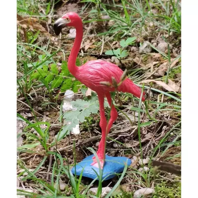 2 Pcs Garden Flamingo Bird Lawn Pond Figurine Ornaments Patio Statue Figure