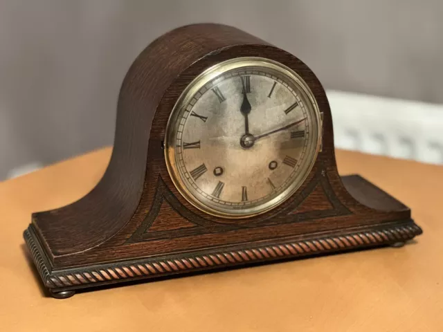 Vintage Napolean style wooden mantle clock, lovely condition