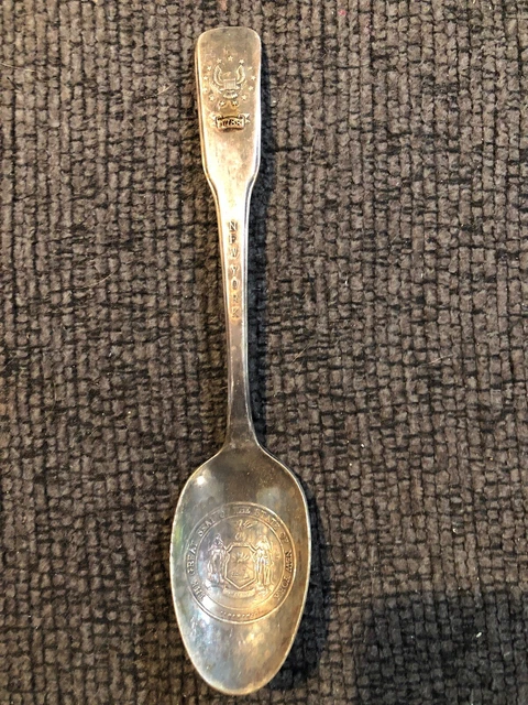 Vintage 13 Colonies 1776-1976 Bicentennial New York Silver Plated Spoon