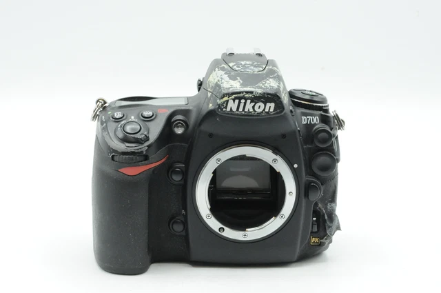 Nikon D700 12.1MP Digital SLR Camera Body [Parts/Repair] #367