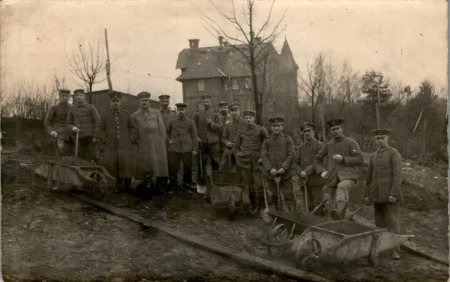 Foto Ak Gruss Aus Hoppegarten Bei Berlin Kreis Märkisch Oderland Soldaten 1916