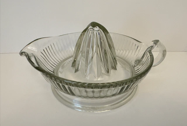 Vintage Large Ribbed Reamer/Juicer w/Tabbed Handle & Wide Spout Depression Glass