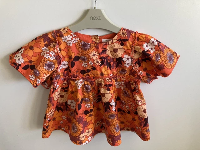 *Pretty Girls Next Summer Top Age 2-3 Years* In Very Good Used Condition*