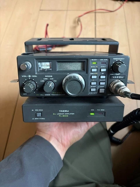 八重洲 FT-790R FL-7010 八重洲 FT-790R FL-7010 RigPix Database 八重洲 FT-790R FL-7010 八重洲 FT-790R FL-7010 RigPix Database