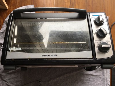 Black & Decker Spacemaker Under Cabinet Toast-R-Oven TRO4075B TY1 Toaster Oven