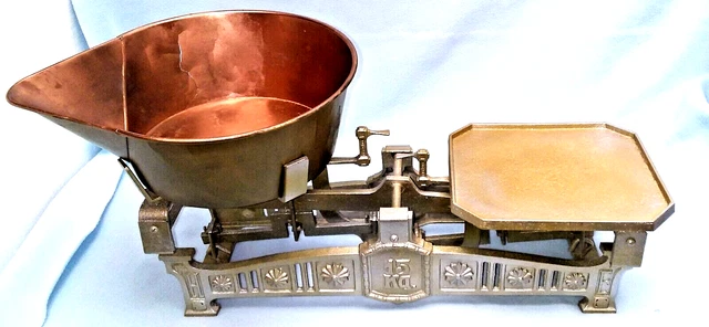 Alte Küchenwaage Gusseisen 15 kg, Haushaltswaage, Balken Waage,Marktwaage D 671