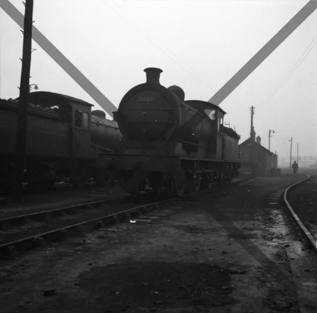 Original Railway Locomotive Negative Lner J27 65844 At York Depot 1960’S