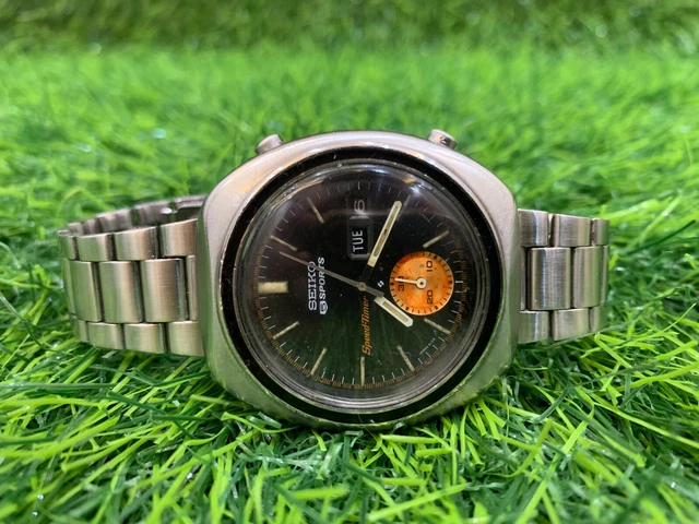 Montre Seiko Femme Années 80 - Modèle 5P30-5130 - Bracelet Acier - Neuf Avec étiquettes
