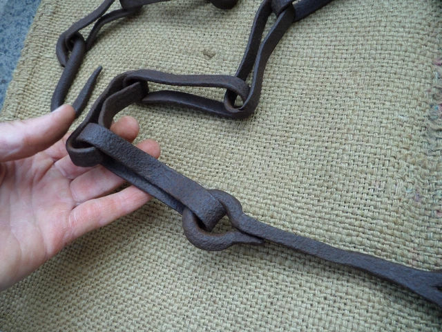 Antique Chimney Chain Hearth Fireplace Trammel Lug Pole Hook Twisted Iron