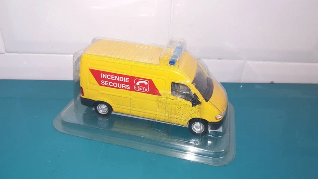 Camion De Pompiers Solido 1/50 Renault Master 1998 - Modèle Réduit N48 France - Occasion