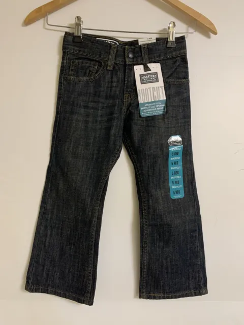 Signature by Levi Strauss & Co Denim Jeans Boys Sz 5. Straight Fit & Bootcut.