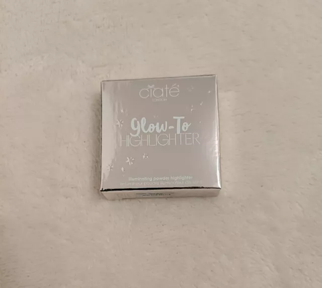 1,5 g Ciate London Glow To Highlighter Illuminating Powder Highlighter Moondust