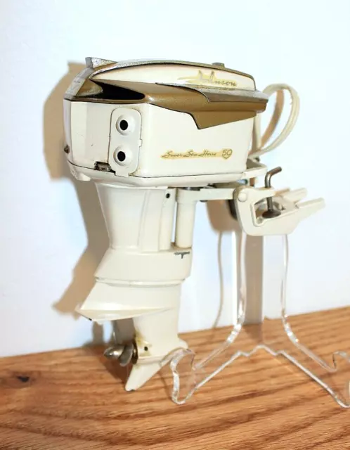 Vintage Johnson Super Sea-Horse 50 Battery Operated Toy Boat Outboard Motor RUNS Vintage Johnson Super Sea-Horse 50 Battery Operated Toy Boat Outboard Motor RUNS