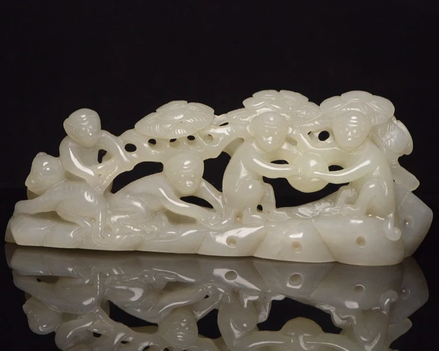 Chinese Exquisite Handmade Monkey carving Hetian Jade Statue