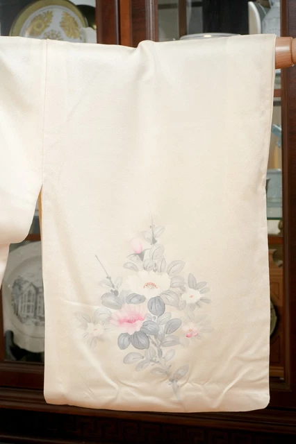 Dear Vanilla Japanese Silk Kimono Women's Robe Gown Authentic Japan Vintage Mint 5