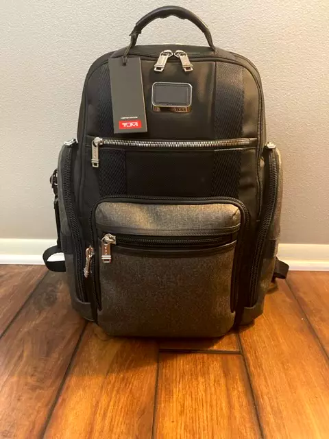 New w/tags TUMI Black/Chrome Sheppard Deluxe Backpack