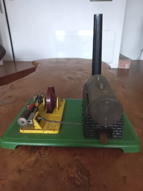 Maquette Ancienne Machine à vapeur Type Bing/Doll/Fleischmann/Wilesco