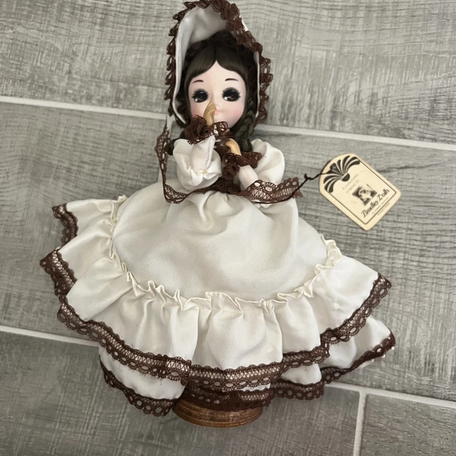 VINTAGE BRADLEY Doll Big Eyes Prairie Dress braids 10” total