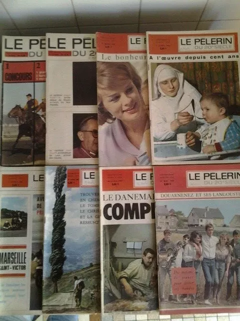 Lot De 8 Revues "Le Pelerin" De 1965.