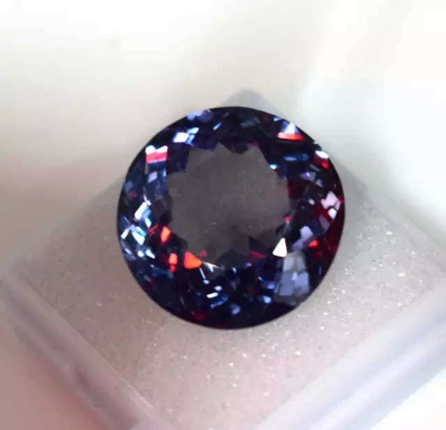 Sans Défaut Coupe Ronde Précieux Rare Found 24-26 CT Naturel Couleur Changeante 2