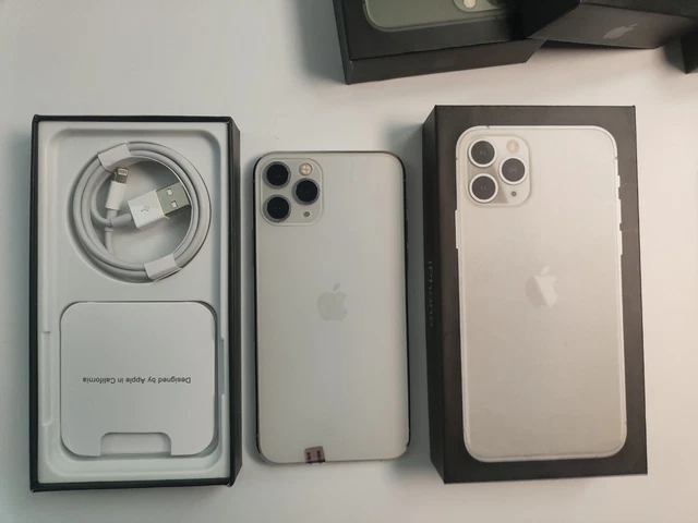 Apple iPhone 11 Pro 256GB 本体　、おまけケース ZENIX DESIGN TECHのiPhone 11 Pro用ケース「iPhone 11 Pro用