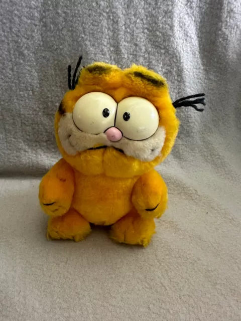 Vintage 1981 Garfield soft toy plush DAKIN