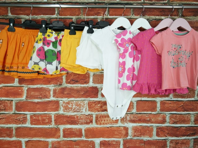 PACCHETTO BAMBINA ETÀ 9-12 MESI PROSSIMA CURA MADRE ecc PANTALONCINI SET GONNA TOP 80CM