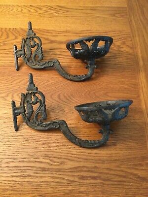 Antique Ornate Cast Iron Oil Lamp Swing Arm Metal Wall Mount Holder Set of Two