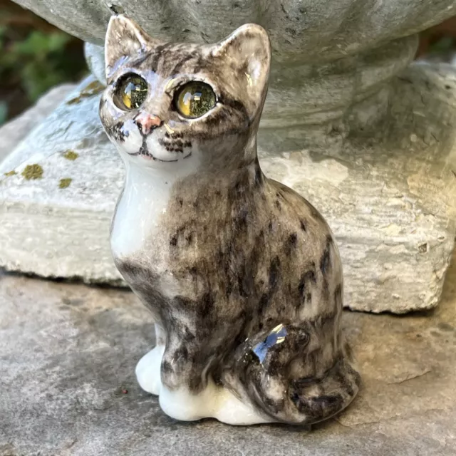 Vtg Winstanley Glass Eyed Cat Figurine 5 1/4" Tall Grey & White Tabby England