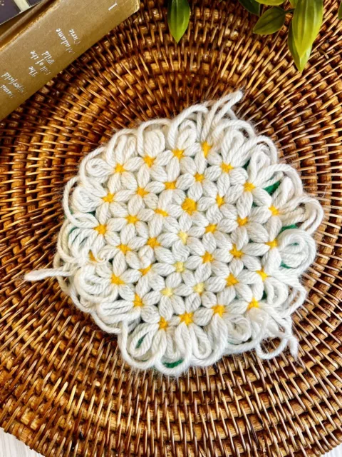 Vintage Handmade Flower Daisy love & money loom Potholder Hot Pad Trivet