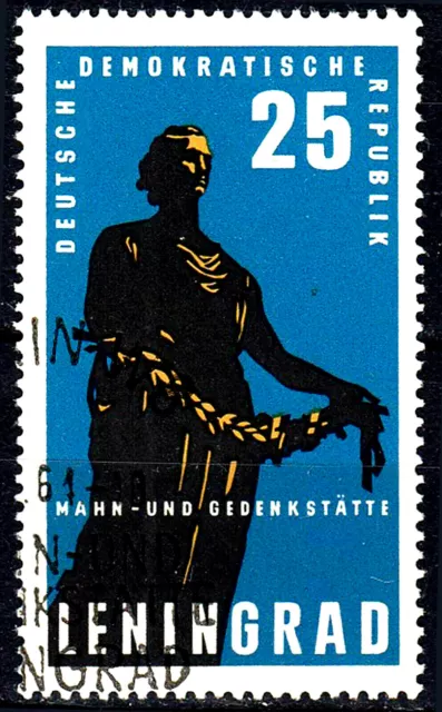 Deutschland DDR gestempelt Architektur Weltkrieg Denkmal Leningrad Russland/2258