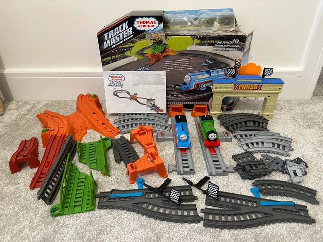 Thomas Racing Set Trackmaster THOMAS & FRIENDS TrackMaster Railway Race Set including Thomas & Percy ...