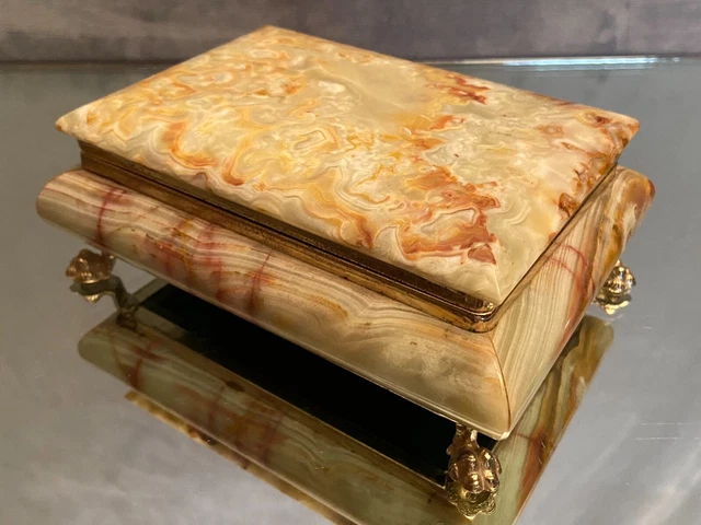 Coffret en agate onyx sur pieds griffes 4