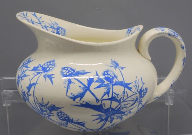 Magnifique broc et vasque de toilette anciens en faience, Saint Amand & Hamage - France Magnifique broc et vasque de toilette anciens en faience, Saint Amand & Hamage - France