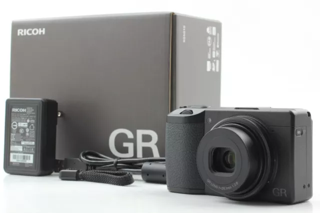 【ALMOST UNUSED】 RICOH GR IIIx III X 24.2 MP F2.8 Compact Digital camera JAPAN