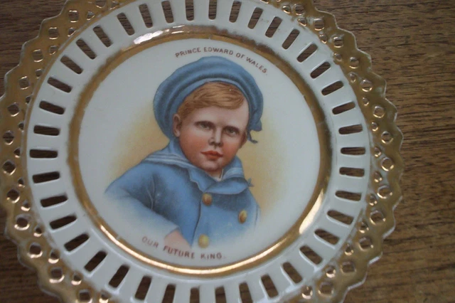A Ribbon Plate Of Young Prince Of Wales