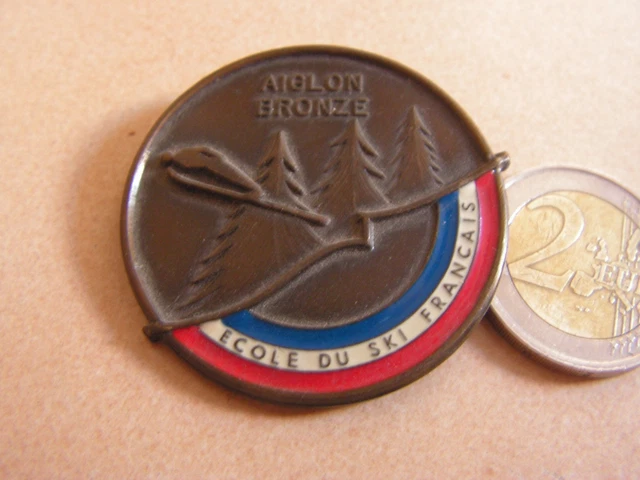 Insigne Ecole Du Ski Français Aiglon D'Argent - 1983, Ski, Vintage