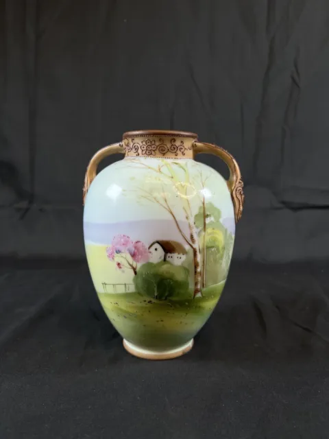 https://www.picclickimg.com/fPoAAOSw0RFll5T5/Porcelain-Nippon-Royal-Kinran-Dual-Two-Handled-Vase%C2%A0.webp