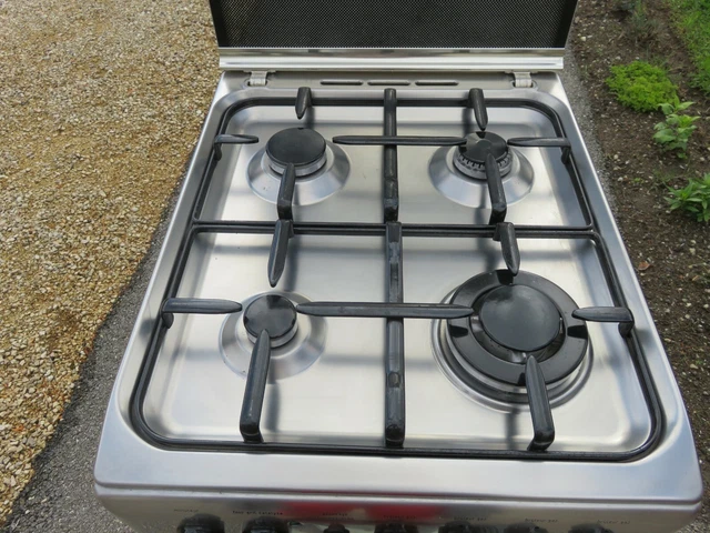 Cuisiniere A Gaz Four Electrique Avec Tourne Broche