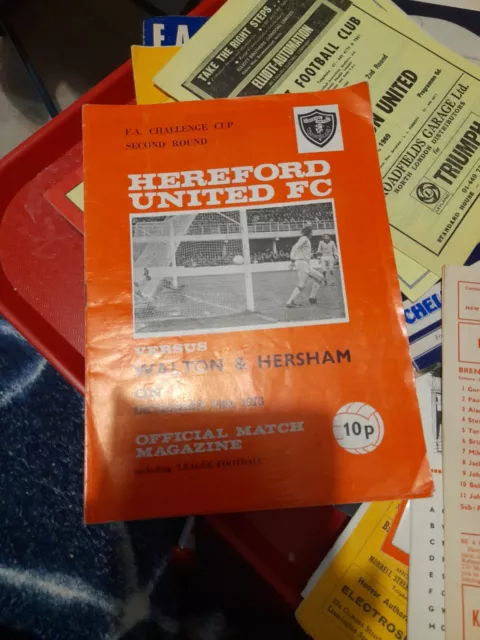 Hereford Utd v Walton & Hersham fa cup season 1973-1974