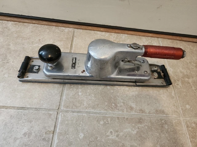 Vintage Hutchins 800 Industrial Pneumatic Speed Sander