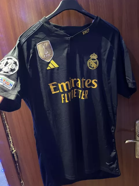 camiseta real madrid 2024 ,Auténtica NEGRA ,LISA , segunda equipación .