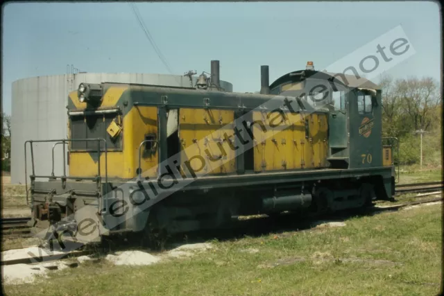 Original Slide Chicago & NorthWestern CNW 70 EMD NW2 Delwyn IA 5-5-74