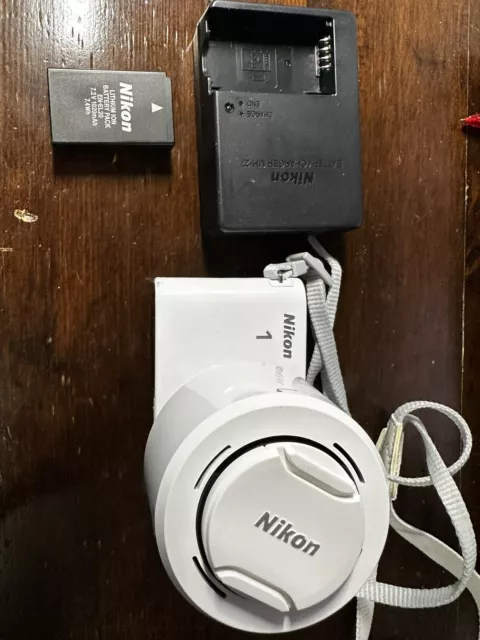 Nikon 1 J1 10.1MP Digital Camera Body White & 30-110mm Nikkor Lens & Charger