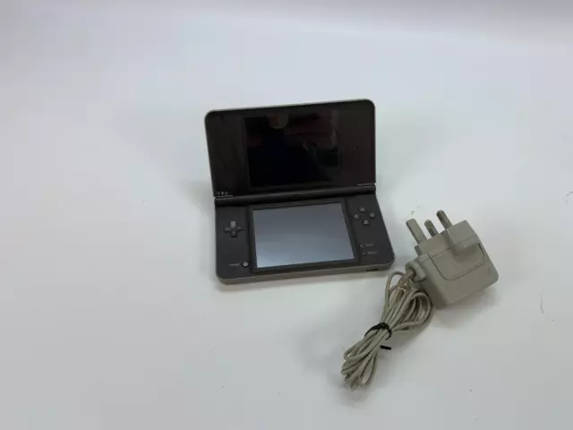  DSi XL - Burgandy (Renewed) : Video Games