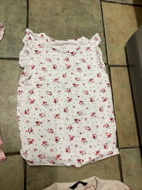 girls clothes bundle age 4.5 yrs 5