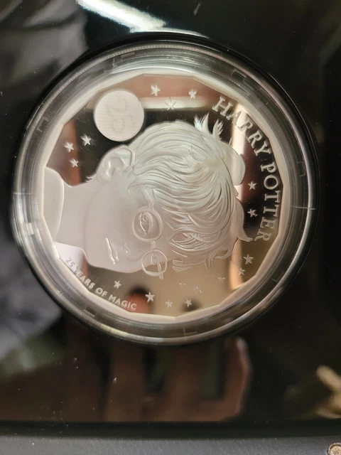 2022 Great Britain Harry Potter Proof 5 oz Silver Coin - 300 Mintage Box wear